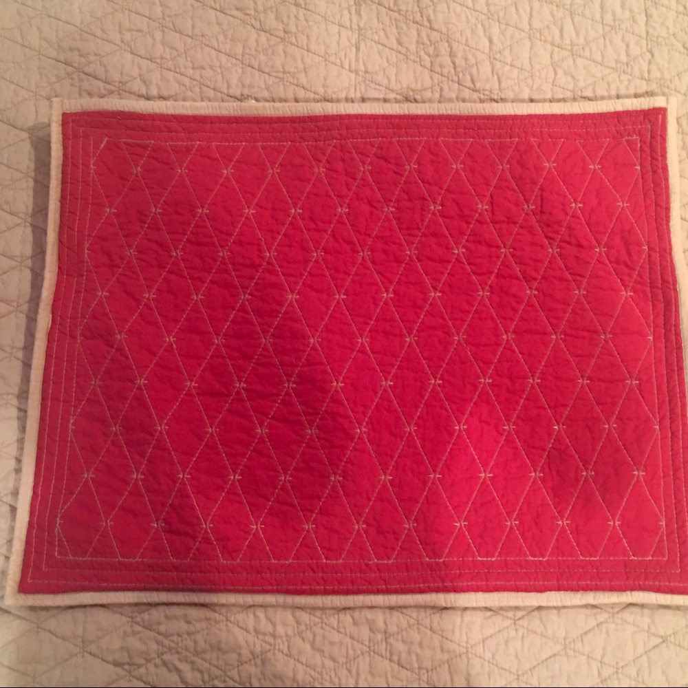 Martha Stewart Red 💯 % Cotton Twin Quilt & Sham